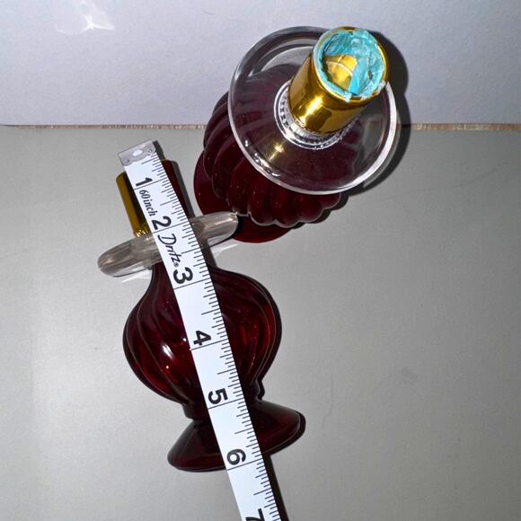 Vintage Avon Candlesticks– Bird of Paradise – Ruby Red Swirl Glass - Picture 9 of 11